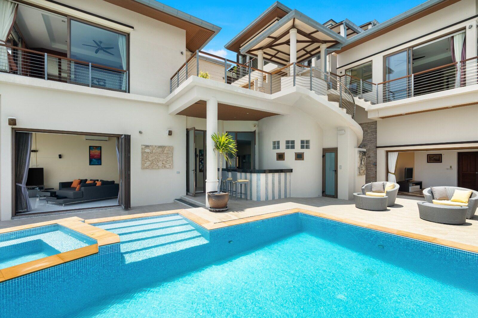 Villa Azure