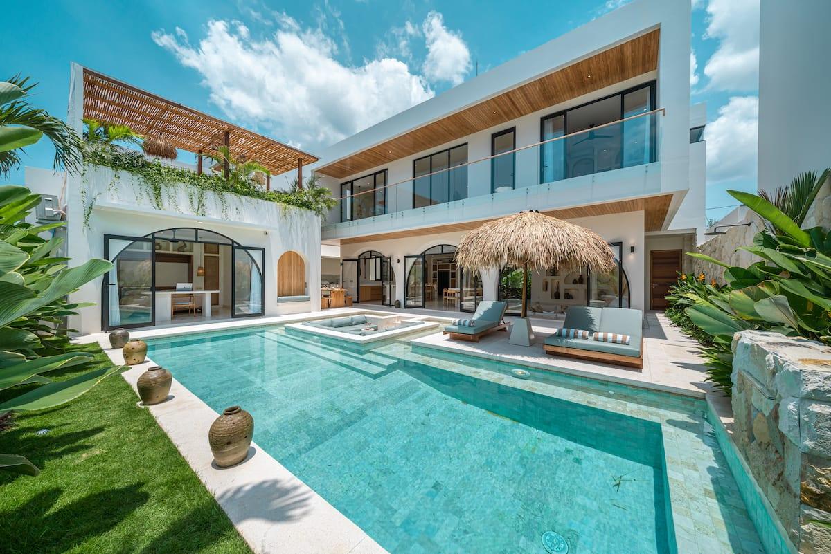 Villa Raya
